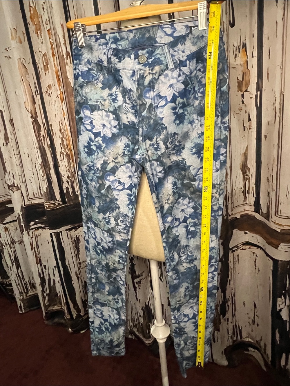 UNIQUE Buffalo David Bitton Blue Floral Skinny Jeans - Picture 7 of 8